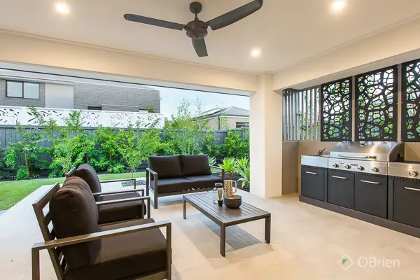 Sixth view of Homely house listing, 10 Littleshore Crescent, Clyde North VIC 3978