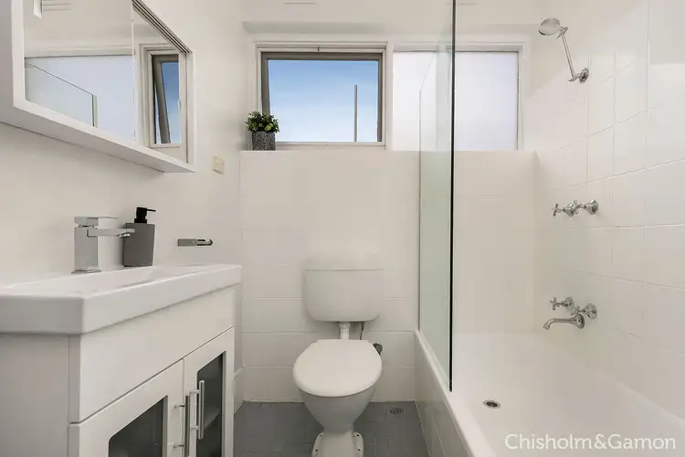 Sixth view of Homely apartment listing, 6/10 Spray Street, Elwood VIC 3184