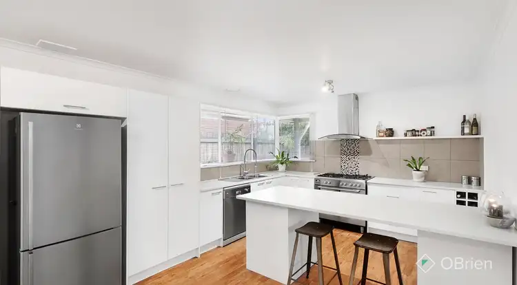 2 Roslyn Street, Somerville VIC 3912