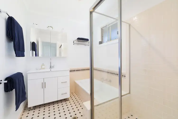 Sixth view of Homely villa listing, 18/103-105 Glencoe Street, Sutherland NSW 2232