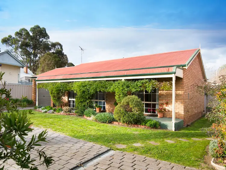 Main view of Homely townhouse listing, 3/4 Union Street, Castlemaine VIC 3450