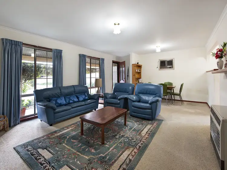 Third view of Homely townhouse listing, 3/4 Union Street, Castlemaine VIC 3450