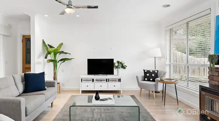 Second view of Homely house listing, 9 Glazebury Court, Langwarrin VIC 3910