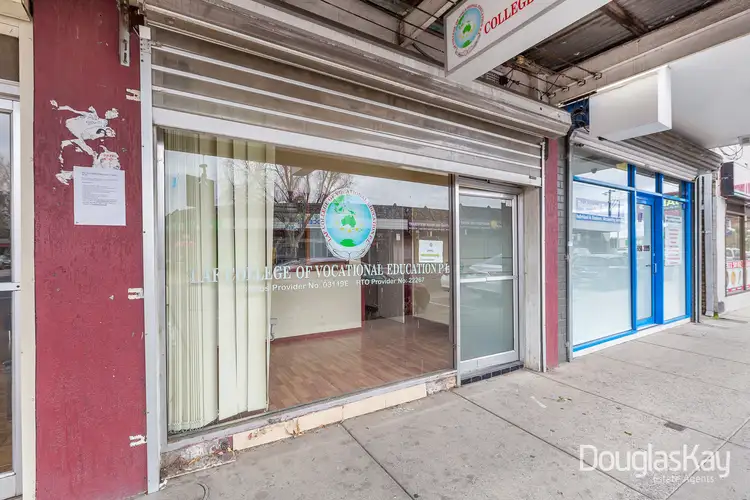 15 Sun Crescent, Sunshine VIC 3020