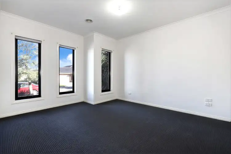 Seventh view of Homely house listing, 21 Waterbird Link, Craigieburn VIC 3064