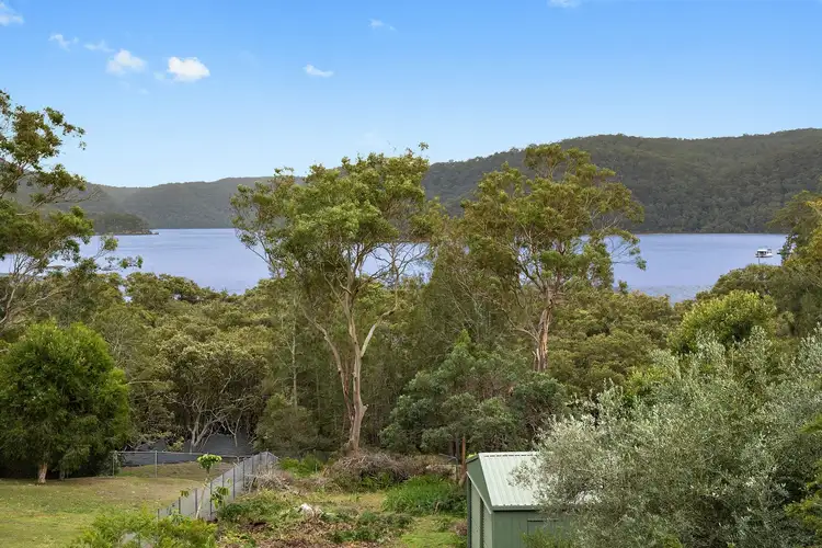 Second view of Homely house listing, 6 Point Road, Mooney Mooney NSW 2083
