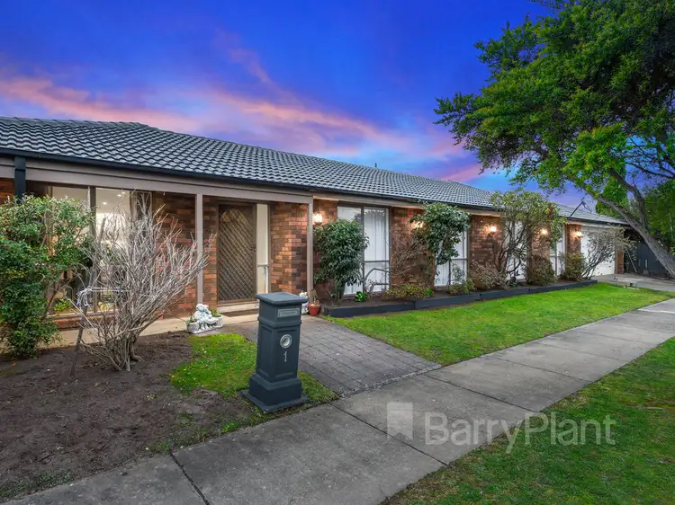 1 Glenmaggie Court, Wantirna South VIC 3152