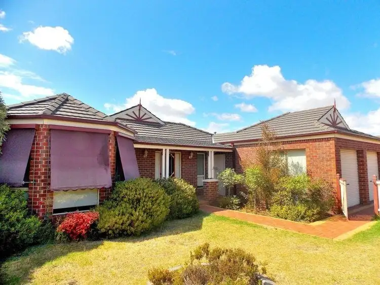 60 Botanic Drive