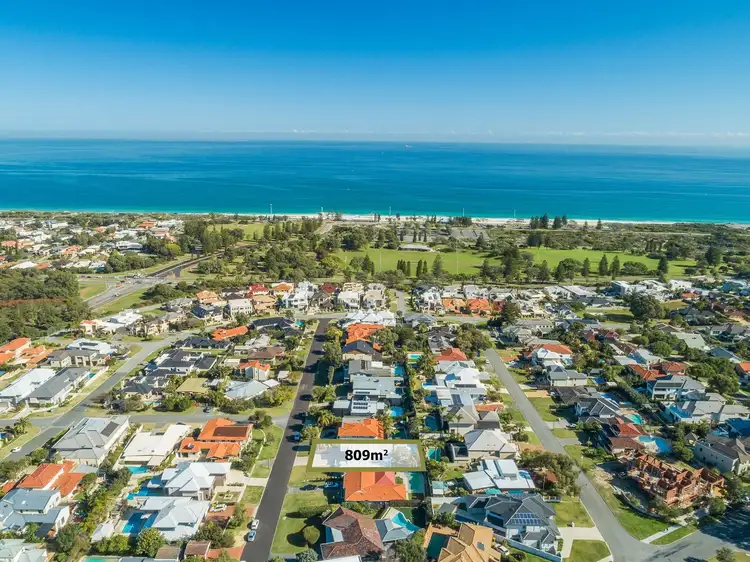 8 Palana Road, City Beach WA 6015