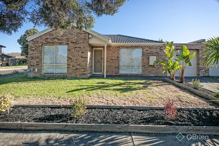 2/16 Edgewood Road, Dandenong VIC 3175