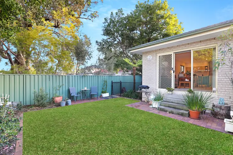 5B Best Crescent, Kirrawee NSW 2232