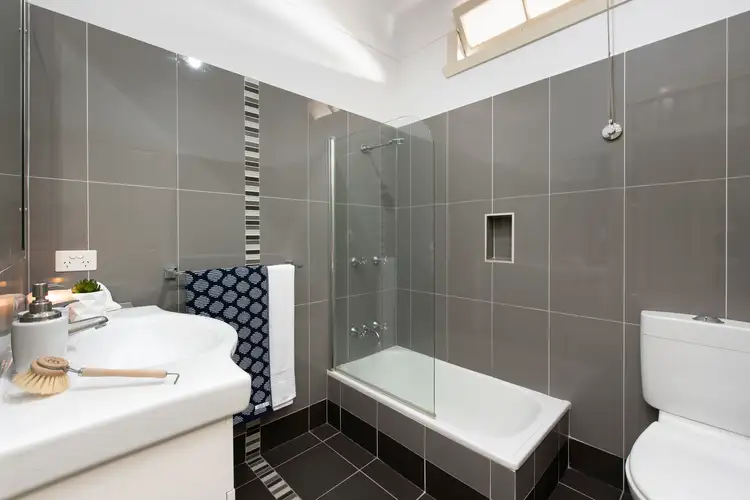 Sixth view of Homely house listing, 2 Beet Street, Coorparoo QLD 4151