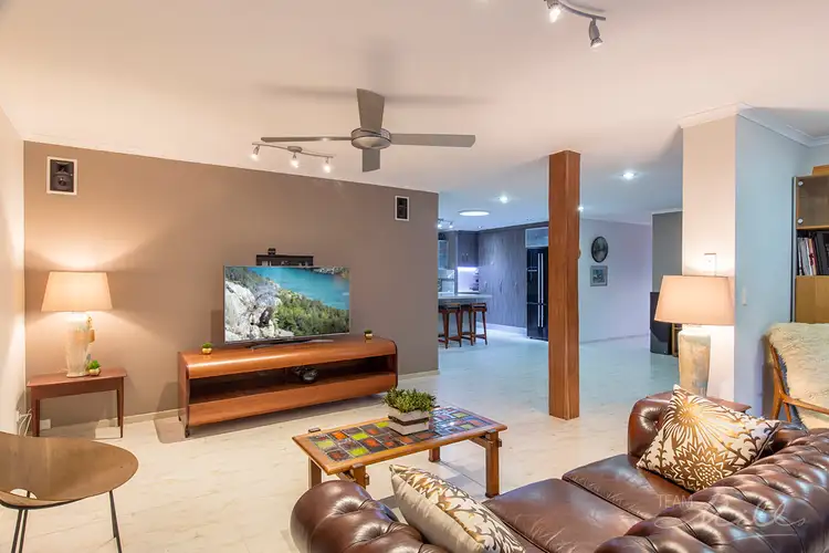 Fifth view of Homely house listing, 2 Arlington Street, Cleveland QLD 4163