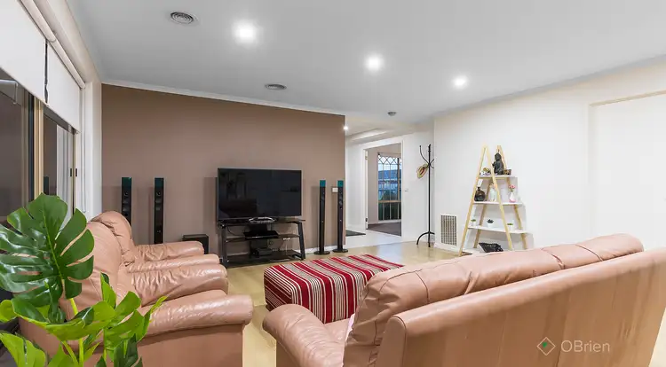 Fifth view of Homely house listing, 16 Nariel Place, Cranbourne West VIC 3977