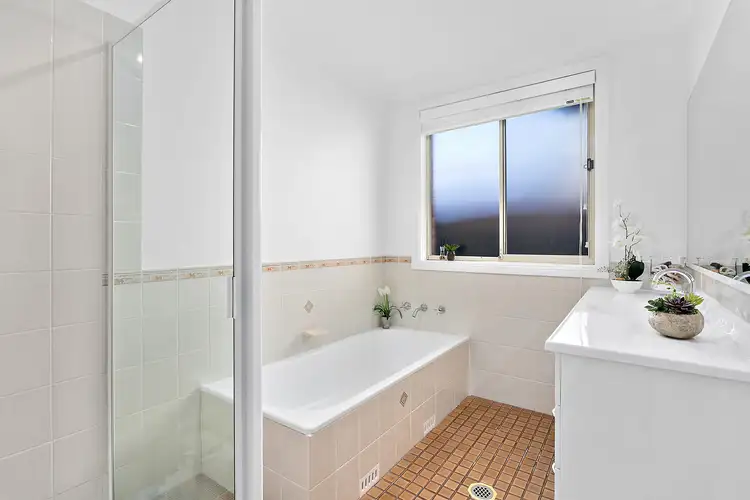 Sixth view of Homely house listing, 1 Lahiff Place, Balgownie NSW 2519