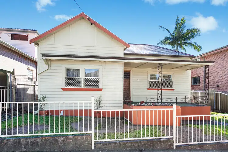 37 Claremont Street, Campsie NSW 2194