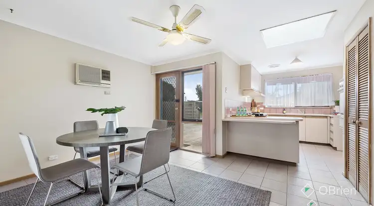 Sixth view of Homely house listing, 2 Nike Court, Carrum Downs VIC 3201