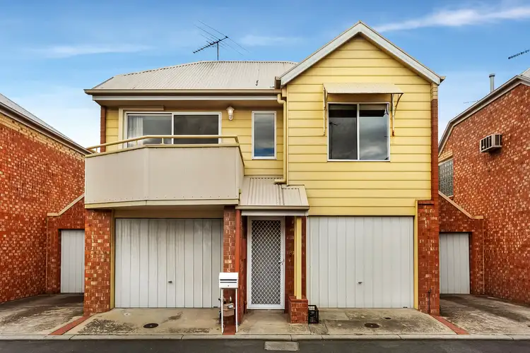 9 Halford Lane, Kensington VIC 3031