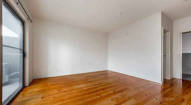 Sixth view of Homely unit listing, 4/2-4 Hutton Street, Dandenong VIC 3175