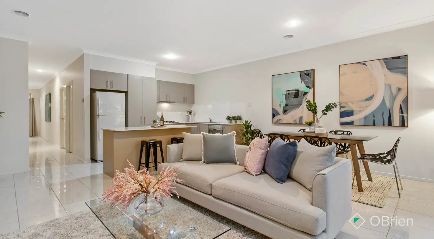 Main view of Homely house listing, 5/16-20 Honeysuckle Close, Pakenham VIC 3810