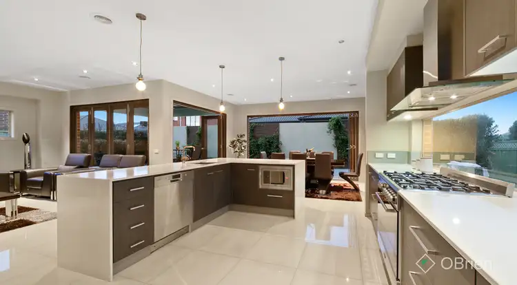 Fourth view of Homely house listing, 2 Devonia Street, Pakenham VIC 3810