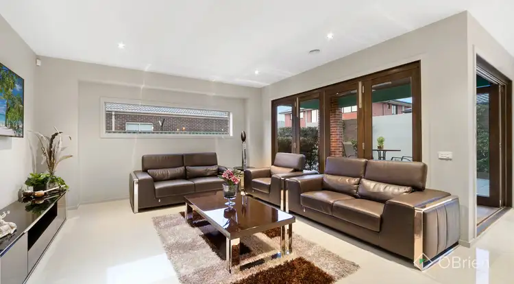 Fifth view of Homely house listing, 2 Devonia Street, Pakenham VIC 3810