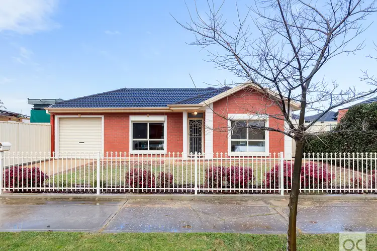 17 Raymond Avenue, Seaton SA 5023