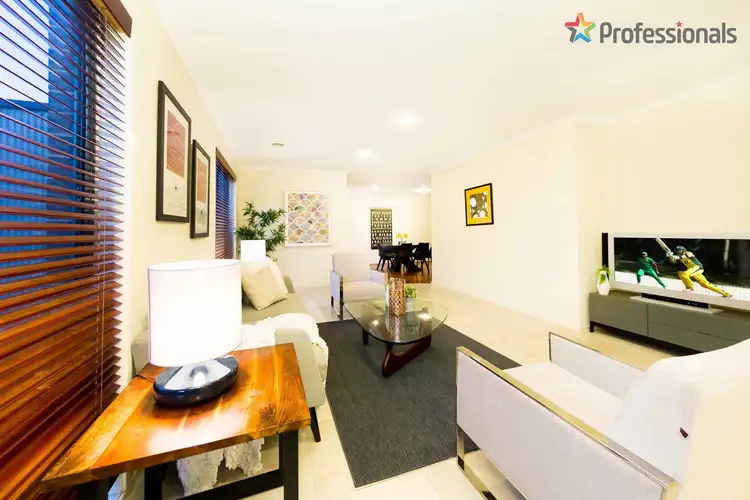 Sixth view of Homely townhouse listing, 7/8 Sherdley Green, Caroline Springs VIC 3023