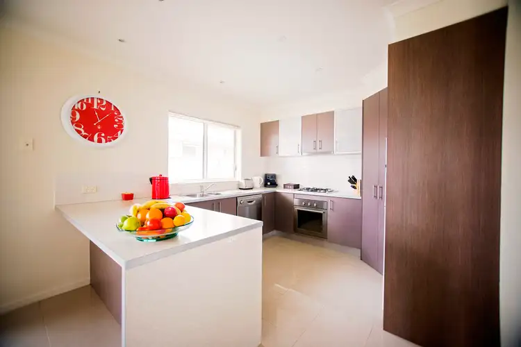 Fourth view of Homely townhouse listing, 1/23 Sunset Avenue, Echuca VIC 3564