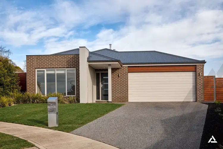 11 Huntingfield Court, Warragul VIC 3820
