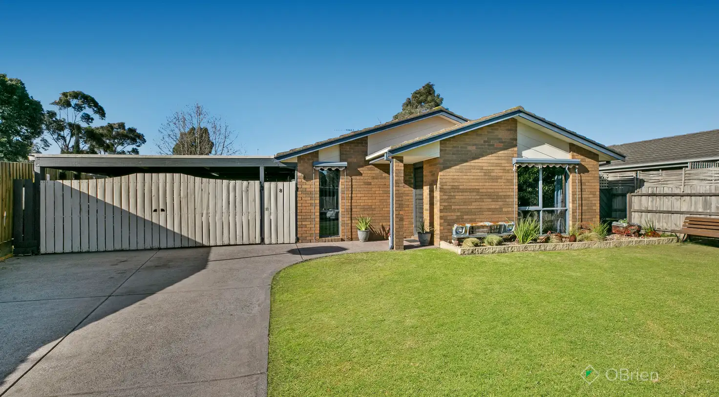 Main view of Homely house listing, 8 Topaz Place, Narre Warren VIC 3805