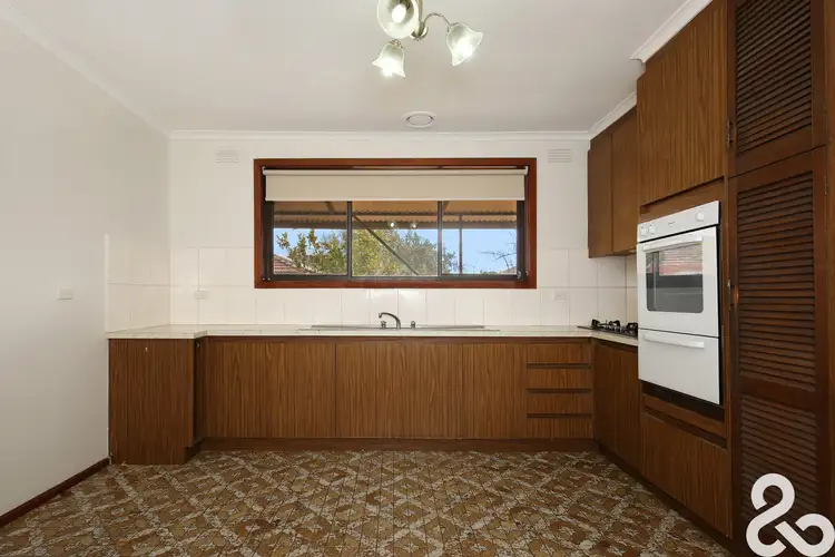 Fifth view of Homely house listing, 3 Nancye Drive, Lalor VIC 3075
