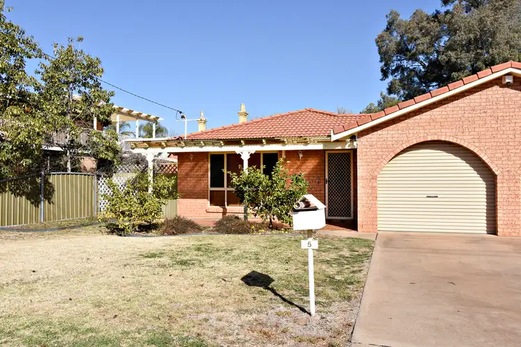 5 Diane Street, Dubbo NSW 2830
