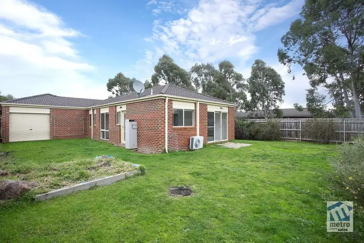 Sixth view of Homely house listing, 1 Sir Phillip Court, Pakenham VIC 3810