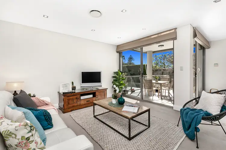 2/53-55 Lagoon Street, Narrabeen NSW 2101