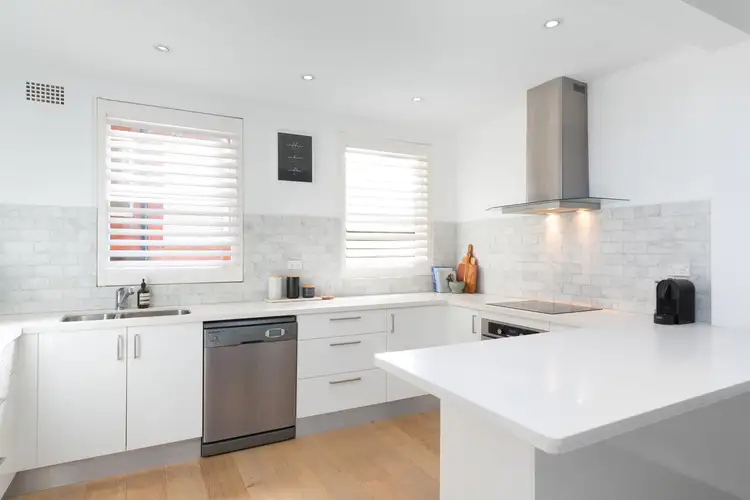 Second view of Homely apartment listing, 3/18 Murray Street, Bronte NSW 2024