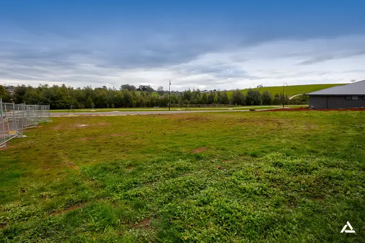 4 Emberwood Road, Warragul VIC 3820