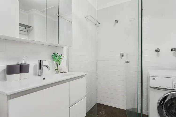 Fourth view of Homely apartment listing, 4/8 Waters Road, Neutral Bay NSW 2089
