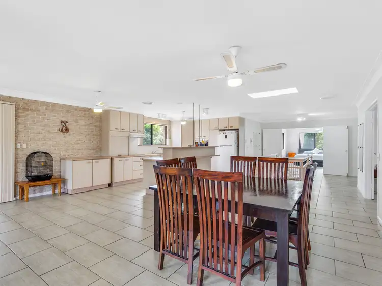 4/5 Thornely Close, Bellara QLD 4507