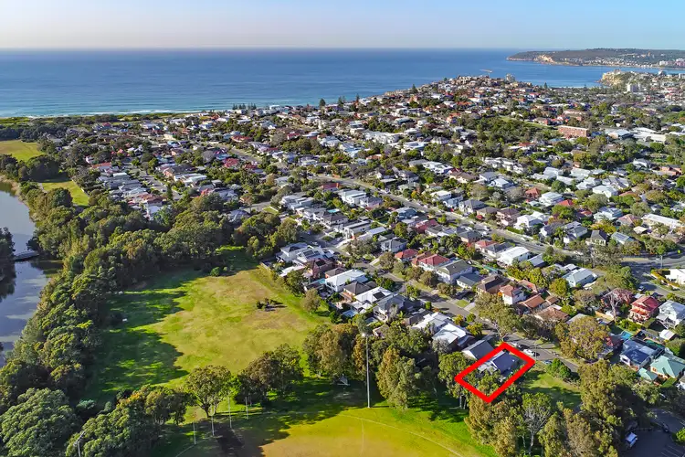 Fourth view of Homely house listing, 37 Stirgess Avenue, Curl Curl NSW 2096