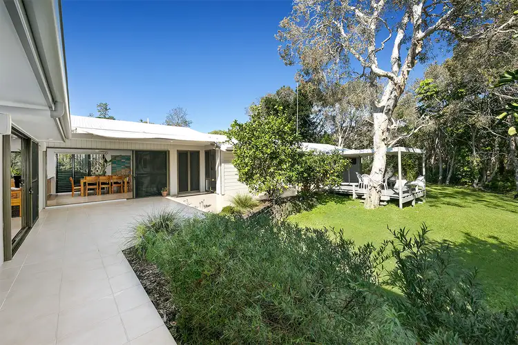 6 Chestnut Court, Marcus Beach QLD 4573
