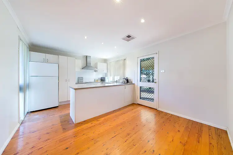 16 Monica Place, Jamisontown NSW 2750