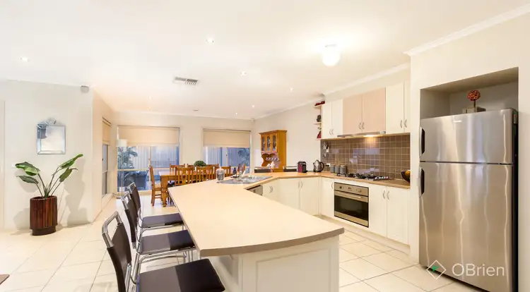 Fourth view of Homely house listing, 2 The Willows, Hillside VIC 3037