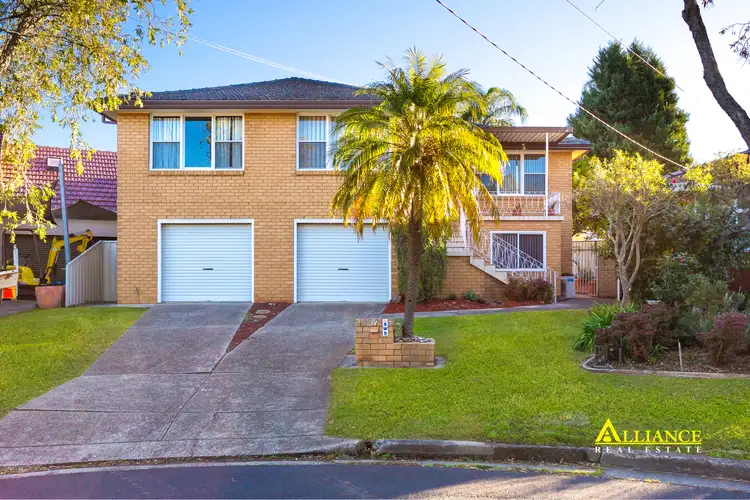 17 Sylvan Grove, Picnic Point NSW 2213