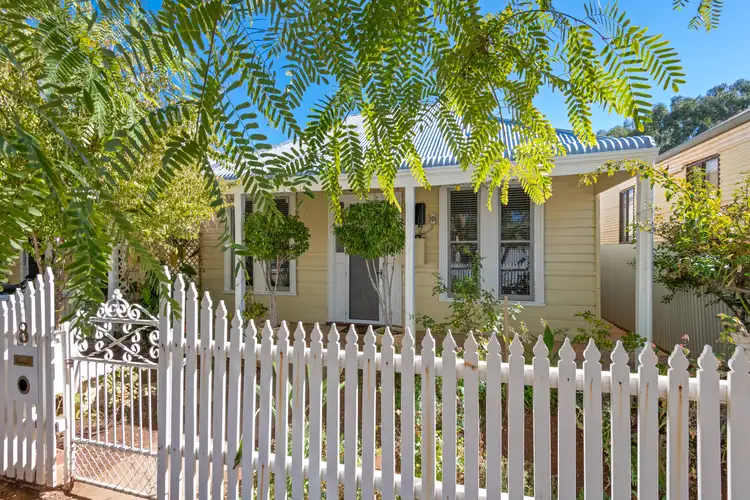 8 Victoria Street, Kalgoorlie WA 6430