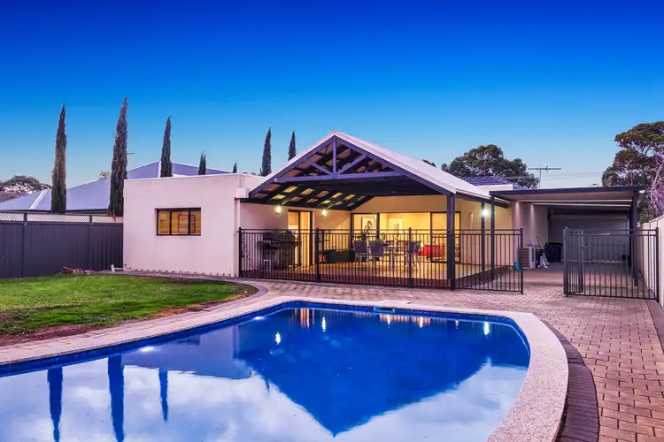 21 Dunrobin Road, Hove SA 5048