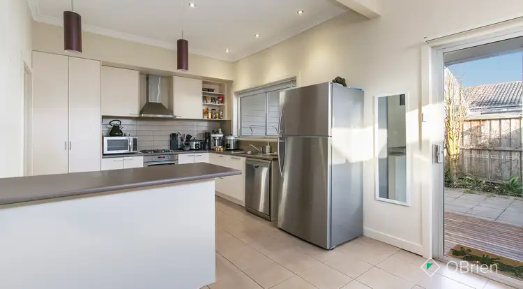 1/11 Parer Street, Frankston VIC 3199