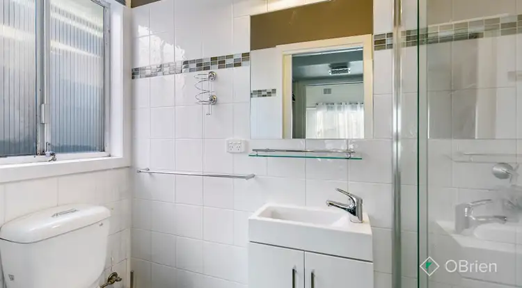 Sixth view of Homely unit listing, 1/11 Parer Street, Frankston VIC 3199