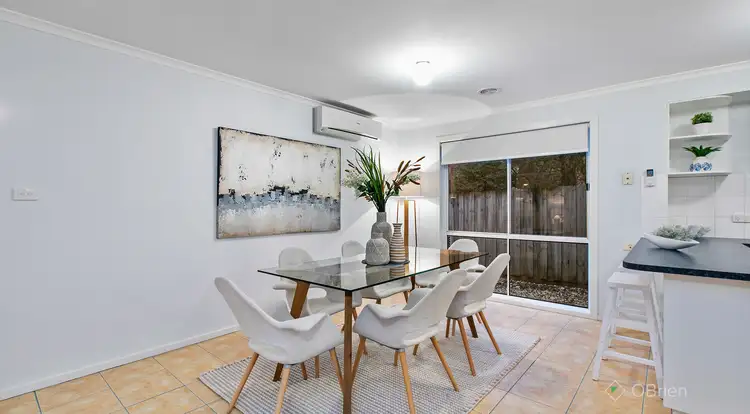 Fifth view of Homely house listing, 18 Glenn Erin Way, Berwick VIC 3806