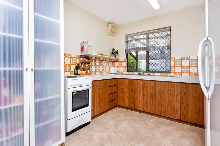 Sixth view of Homely unit listing, 2/101 Gardner Street, Como WA 6152